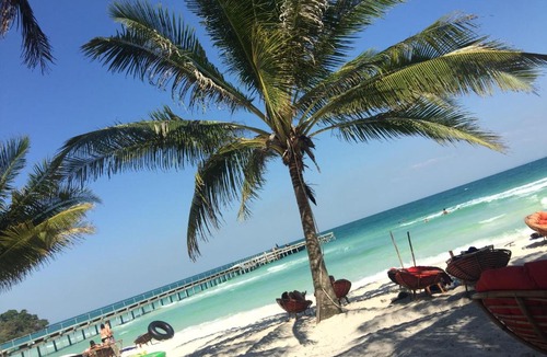Daem Thkov Hotel | Stay in Paradise Koh Rong