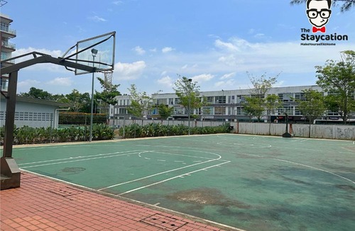 Kuching Apartment | Staycation Homestay 14 P Residence kuching condo
