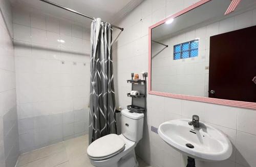 Ben Nghe Apartment | StayX Saigon Le Thanh Ton