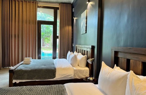 Kampot Hotel | Stone Age Boutique