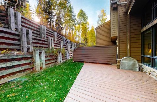 Deer Valley House | Stonebridge Valley View