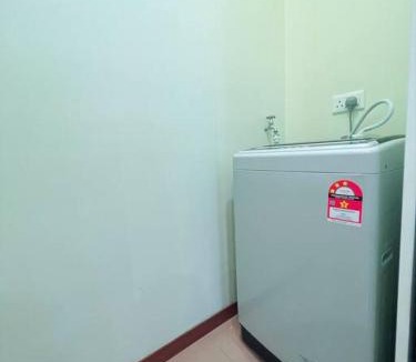 Seri Tanjung Pinang Apartment | Strait Quay Marina Cozy Suite with Bathtub by Uptrend Home Management