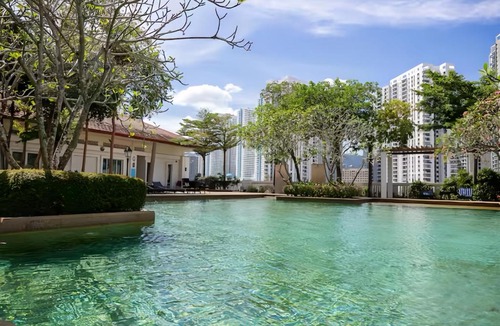 Seri Tanjung Pinang Apartment | Straits Quay Marina Suites Penang