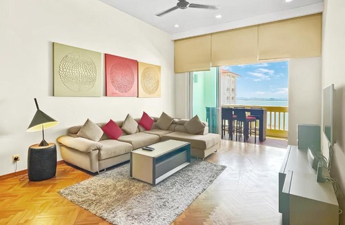 Seri Tanjung Pinang Apartment | Straits Quay Marina Suites Penang