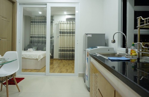 District 1 Apartment | STREET FOOD❤Central Location★BALCONY★Fast Internet