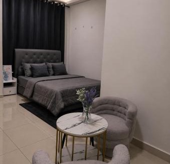 Sungai Buloh House | Studio Apartment in Damansara Damai