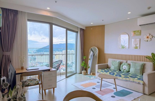Thang Tam Apartment | Studio Apartment with Pool Sea view Balcony