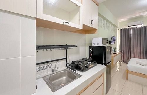 Surabaya Apartment | Stunning Comfy Studio Apartment Near Merr At Bale Hinggil