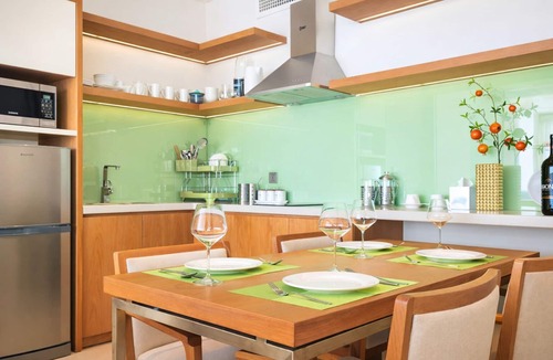 Son Tra Condo | Stunning Oceanfront Apartment Ocean View Steps to My Khe Beach