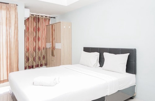 Ciputat Hotel | Stunning Studio at Baileys Apartment