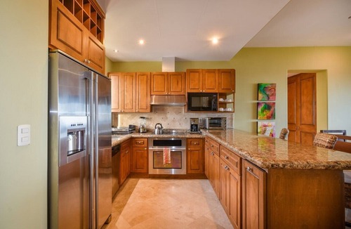 Downtown San Jose del Cabo Condo | Stunning Suite · Walk to Beach & Cabo Downtown