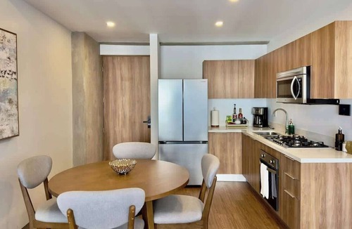Tijuana Condo | Stylish 12th-Floor City-View Apartment at The Park Toreo