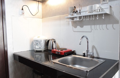 Cimahi Hotel | Stylish 2Br Gateway Pasteur Apartment Near Exit Toll