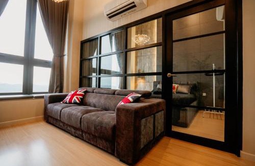Nusajaya Apartment | Stylish Loft Duplex Sunway Grid by Our Stay