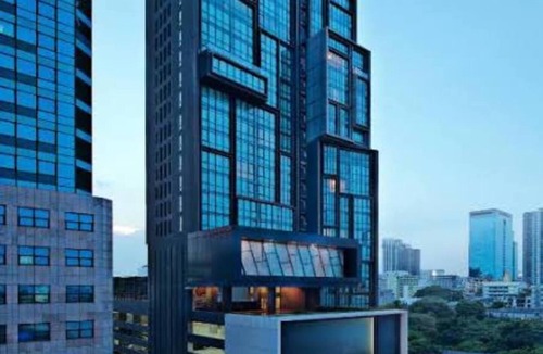 Khlong Tan Nuea Condo | Stylish spacious 3-bedroom condo near Thonglor