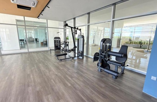 Subang Jaya Apartment | Subang Dorsett - Near SJMC - Elara Studios