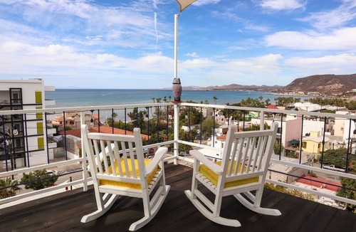 Esterito Bed & Breakfast | Suite Arlena, luxury ✔comfort✔close to the malecon✔Breakfast included✔