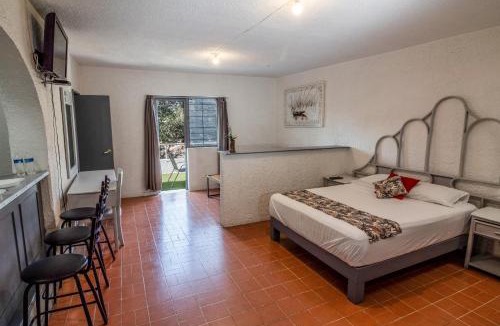 Chapalita Apartment | Suite para 4 con Terraza Privada, en el Corazón de Chapalita 11