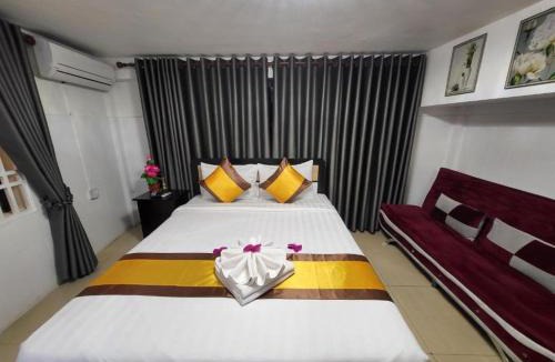 Daun Penh Hotel | Sun Chakra Boutique Hotel - 50m to Museum & Royal Palace & Walking street