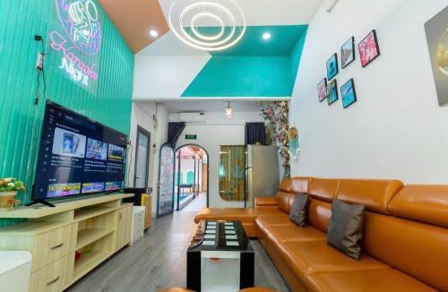 Vung Tau Villa | SunDay Villa 13 NH - Đi Bộ Ra Biển - Free Bida - Karaoke