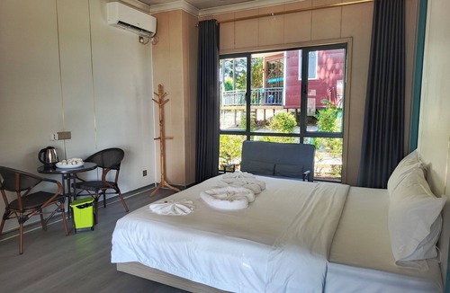 Koh Rong Hotel | Sunny Beach Resort