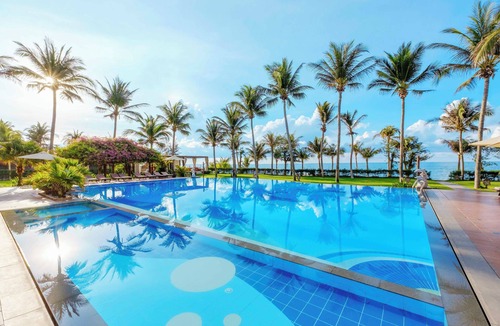 Central Mui Ne Beach Hotel | Sunny Beach Resort & Spa Mui Ne