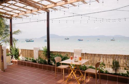 Ninh Hoa Apartment | Sunrise Room