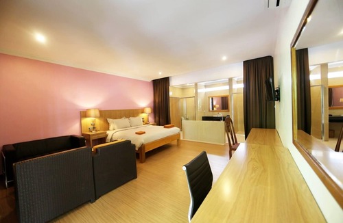 Daem Thkov Hotel | Sunrise Vuth Resort