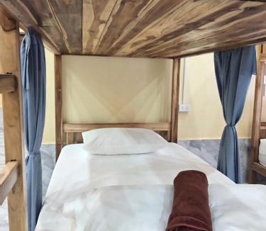 Nong Khiaw Hostel | Sunset Backpackers Hostel