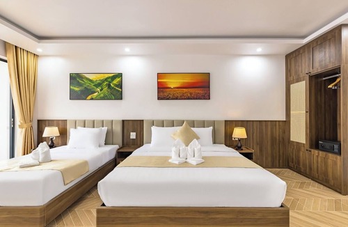 Vang Vieng Resort | Sunset Mountain View Resort