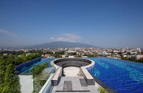 Chang Khlan Condo | Super luxury 2Bed/1Bath, Rooftop Pool, Coworking