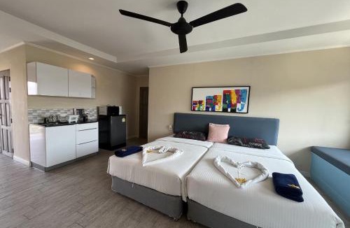 Khao Takiab Resort | Surf & Sand Resort