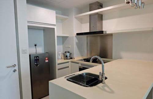 Kampung Sembulan Baru Apartment | Sutera Avenue Lks homestay