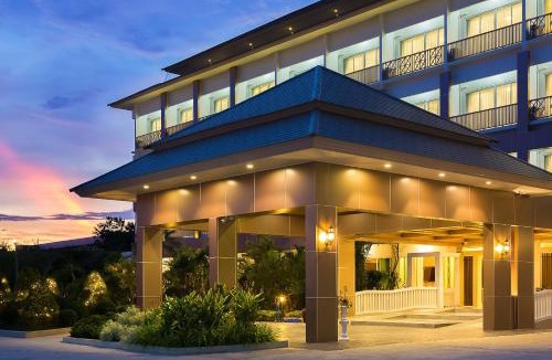 Sattahip Hotel | Swan Lake Hotel Sattahip