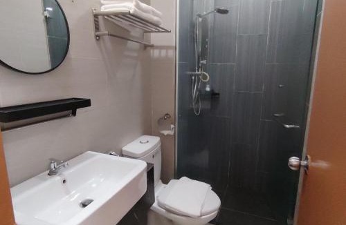 Pudu Hotel | Swing & Pillows - Frame Hotel Pudu, Kuala Lumpur