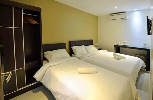 Pekeliling Hotel | Swiss Cottage Hotel