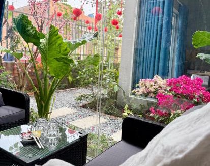 Duc Hoa Hotel | T-homestay Bình minh xanh