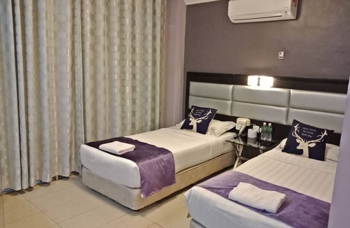 Bukit Indah Hotel | T Hotel