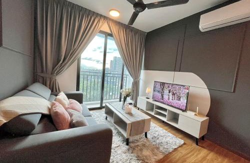 Bukit Lanjan Apartment | TA Petaling Jaya Comfort Home 1-10 pax 3 Room Bed 5 min to One U