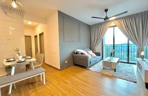 Bukit Lanjan Apartment | TA Petaling Jaya Comfort Home 1-10 pax 3 Room Bed 5 min to One U