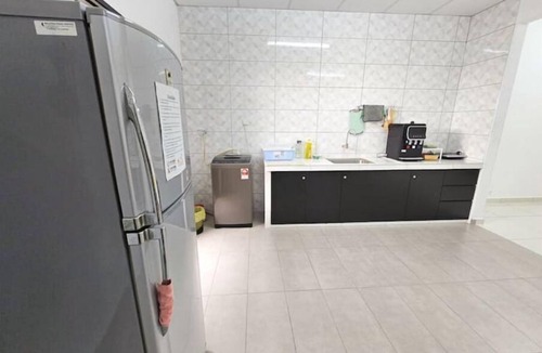 Larut House | Taiping Aulong [3 rooms] nearby TF Mart/Econsave