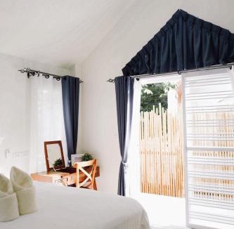 In Buri House | TakFha Café & Resort