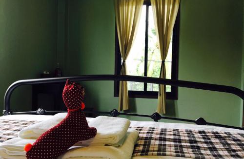 Pak Nam Hostel | Talardkao Balcony Krabi