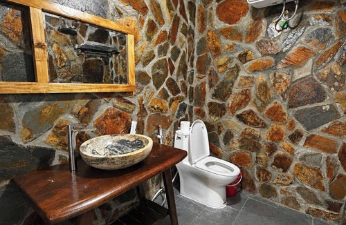 Hoa Lu Cabin | Tam Coc Mountain Ecolodge