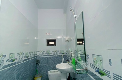 Hoa Lu House | Tamcoc White Swan Hostel