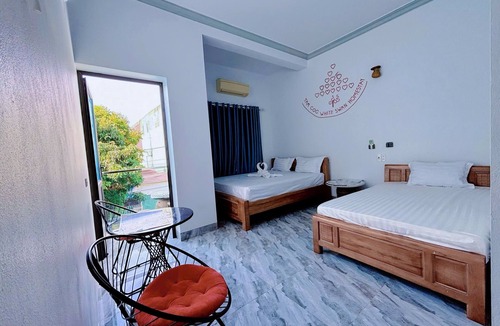 Hoa Lu House | Tamcoc White Swan Hostel