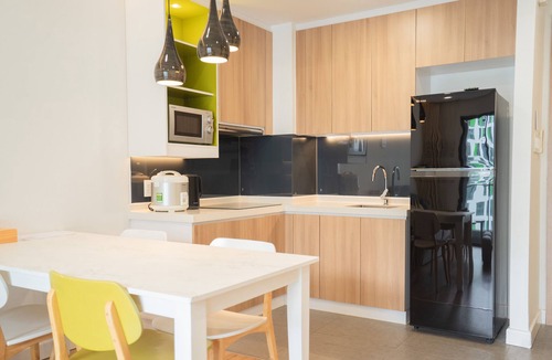 Tan Binh Apartment | TAN BINH REPUBLIC PLAZA SAI GON AIRPORT FREE POOL&GYM
