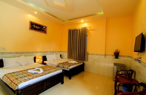 Duong Dong House | Tan Minh Thoai Guesthouse