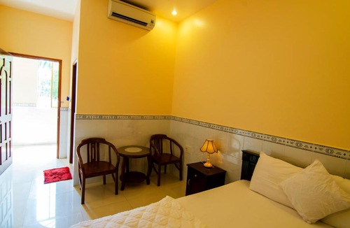 Duong Dong House | Tan Minh Thoai Guesthouse