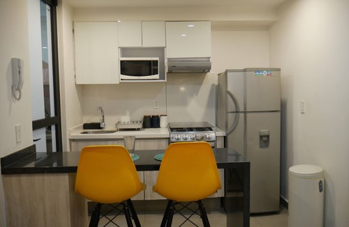 Cuauhtemoc Apartment | Taniveths House (5 min Reforma and Alameda Central)